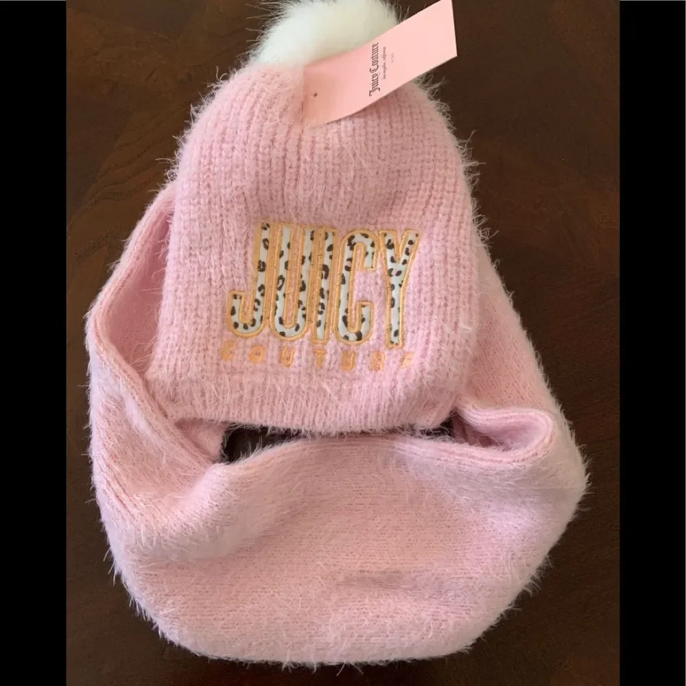 Juicy Couture pink brand new hat and scarf girls set, beautiful, fleece lining,